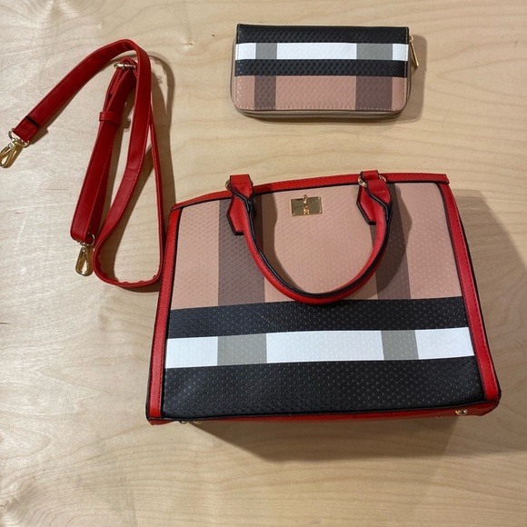 Handbag with Matching Wallet and Shoulder Strap (BX) - Picture 11 of 13